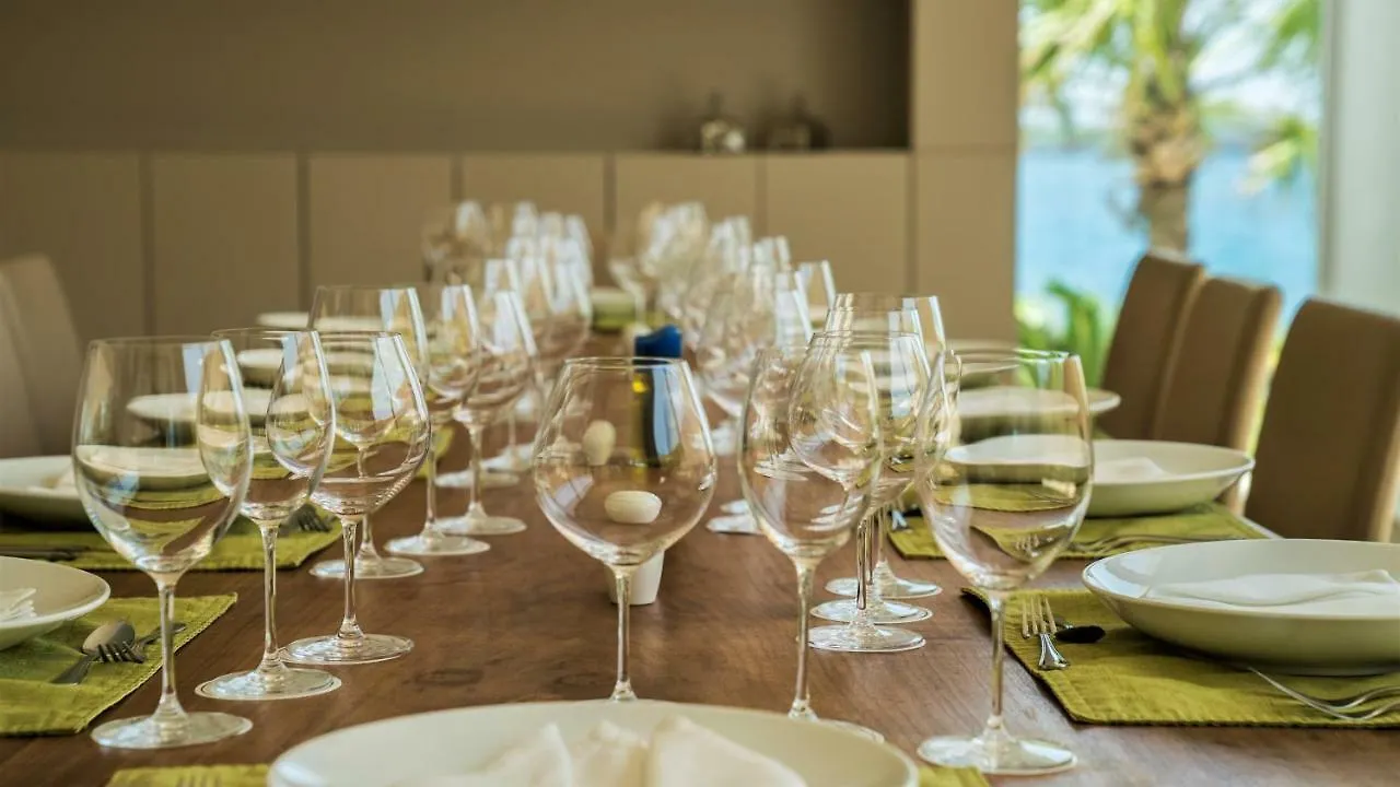 Cap El Limon Luxury Villas